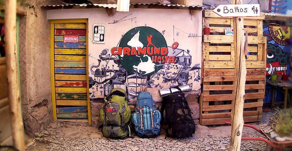 Giramundo Hostel Humahuaca Exterior foto